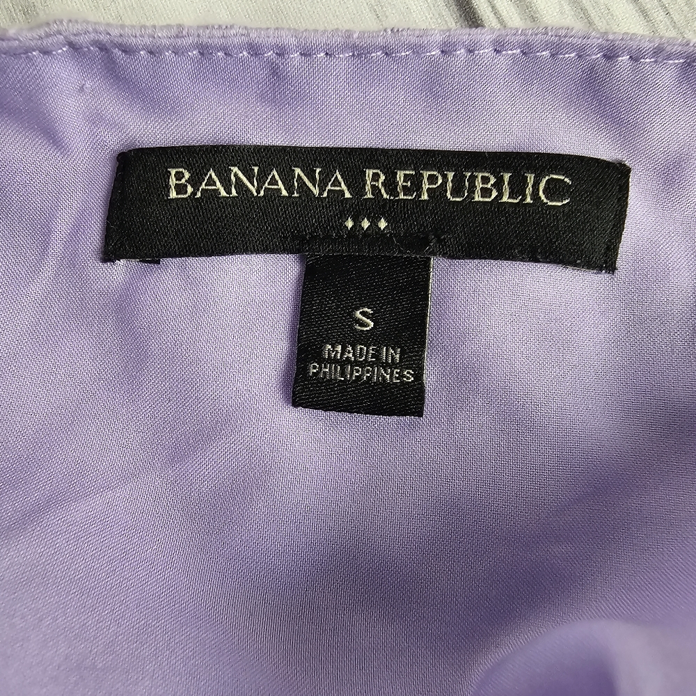 Banana Republic Factory Square Neck Ruffle Clip Dot Blouse in Lilac Sea - Picture 7 of 9
